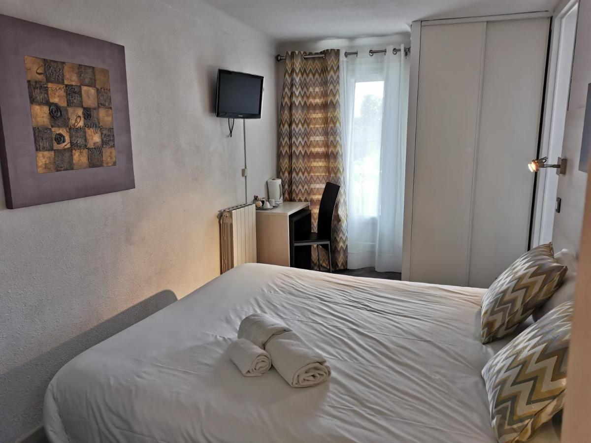 ארגלס-סור-מר Logis Hotel Restaurant Les Charmettes מראה חיצוני תמונה