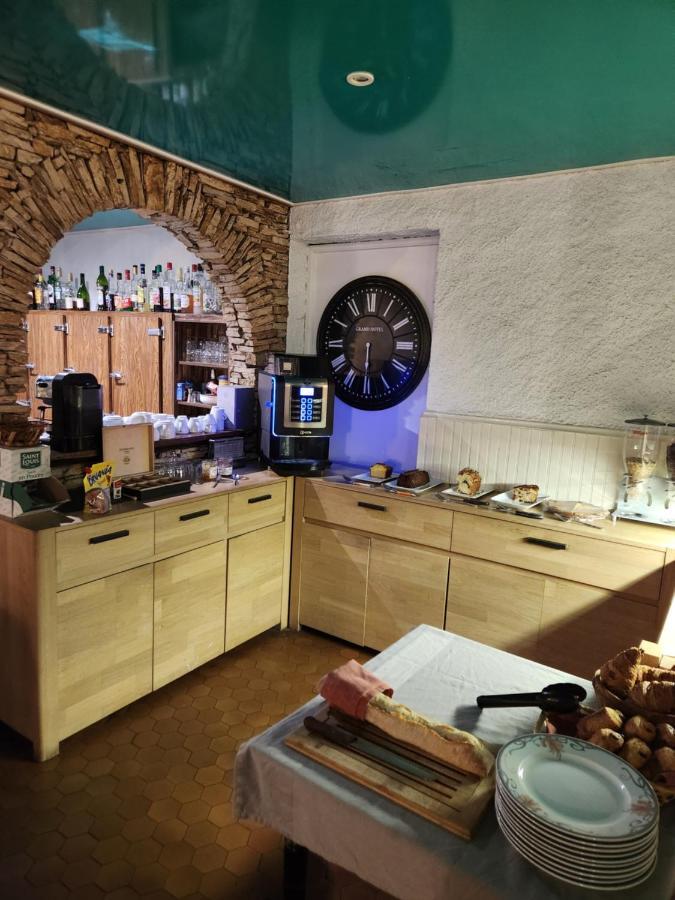 ארגלס-סור-מר Logis Hotel Restaurant Les Charmettes מראה חיצוני תמונה