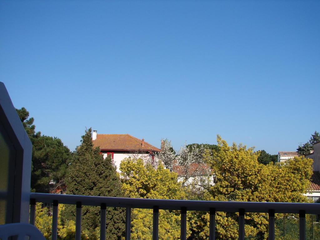 ארגלס-סור-מר Logis Hotel Restaurant Les Charmettes חדר תמונה